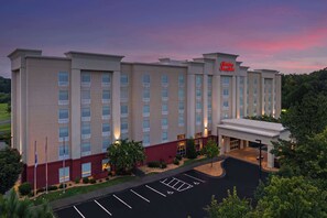 Exterior - Hampton Inn & Suites Durham/North I-85 (Durham)