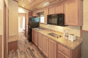 Cottage, 2 Bedrooms (Linens not included) | Private kitchen | Fridge, microwave, stovetop, coffee/tea maker