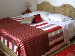 Camera doppia (Hibiscus) | Una scrivania, culle/letti per bambini (gratuiti), Wi-Fi gratuito