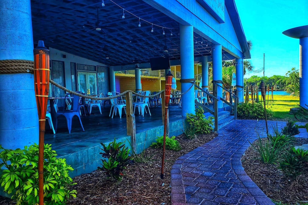 The Port Hotel & Marina