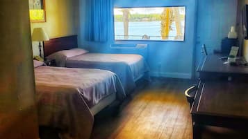 Quarto standard, 2 camas de casal | Sacada