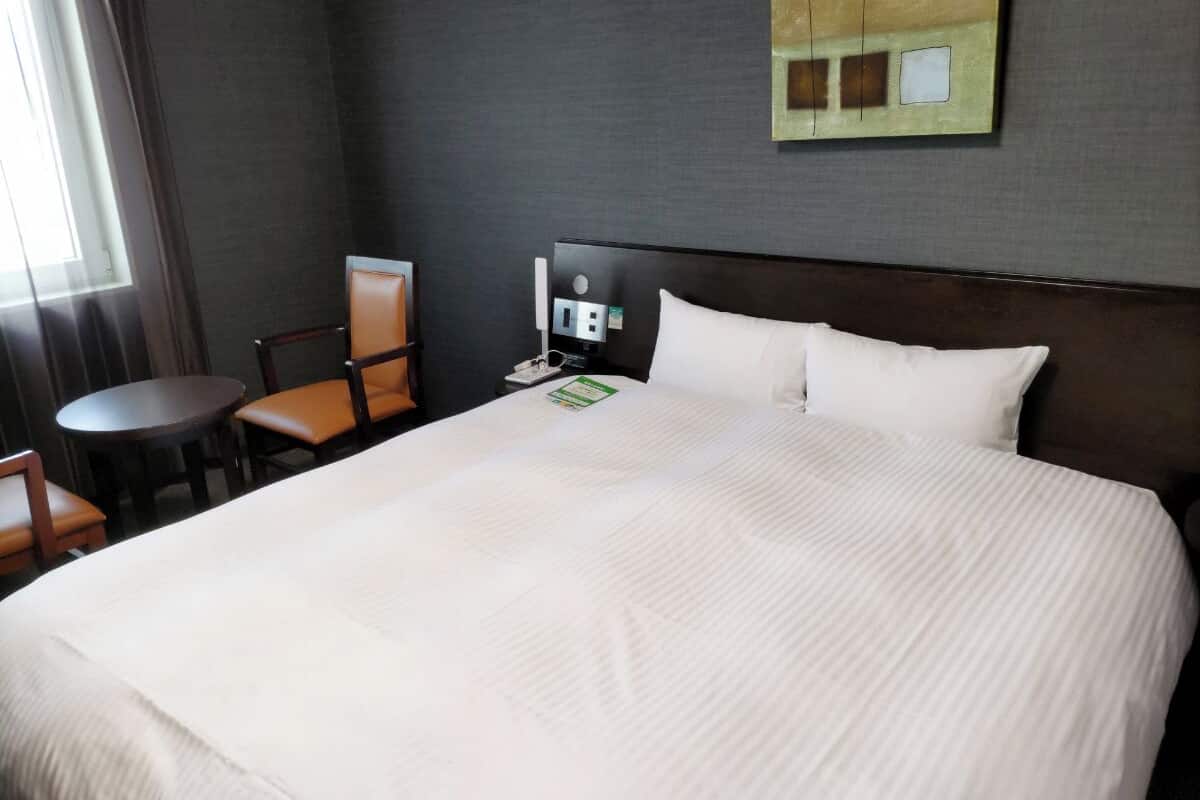1 bedroom, desk, free WiFi, bed sheets