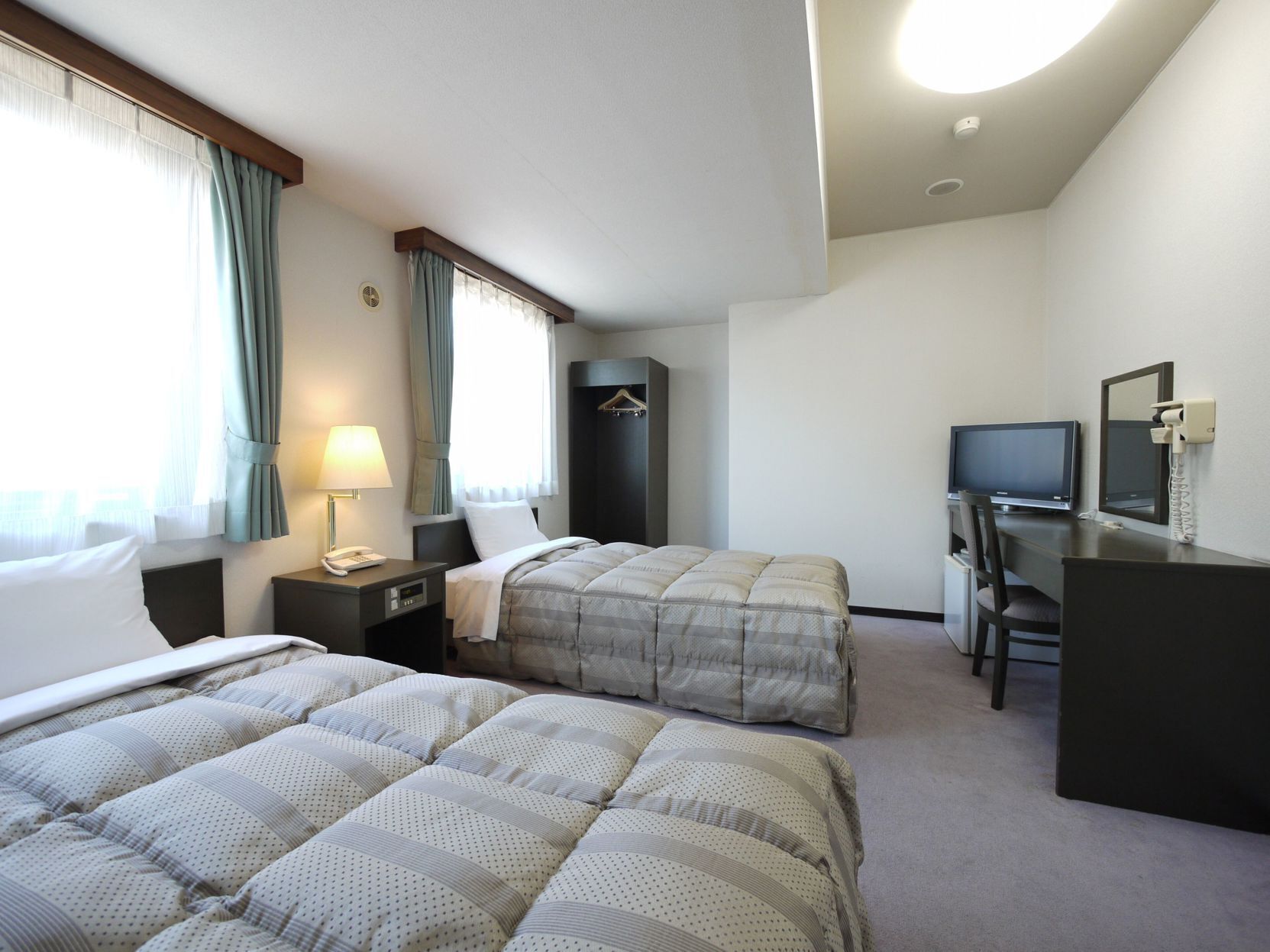 Wifi gratis y ropa de cama