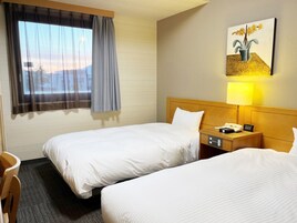 Desk, free WiFi, bed sheets