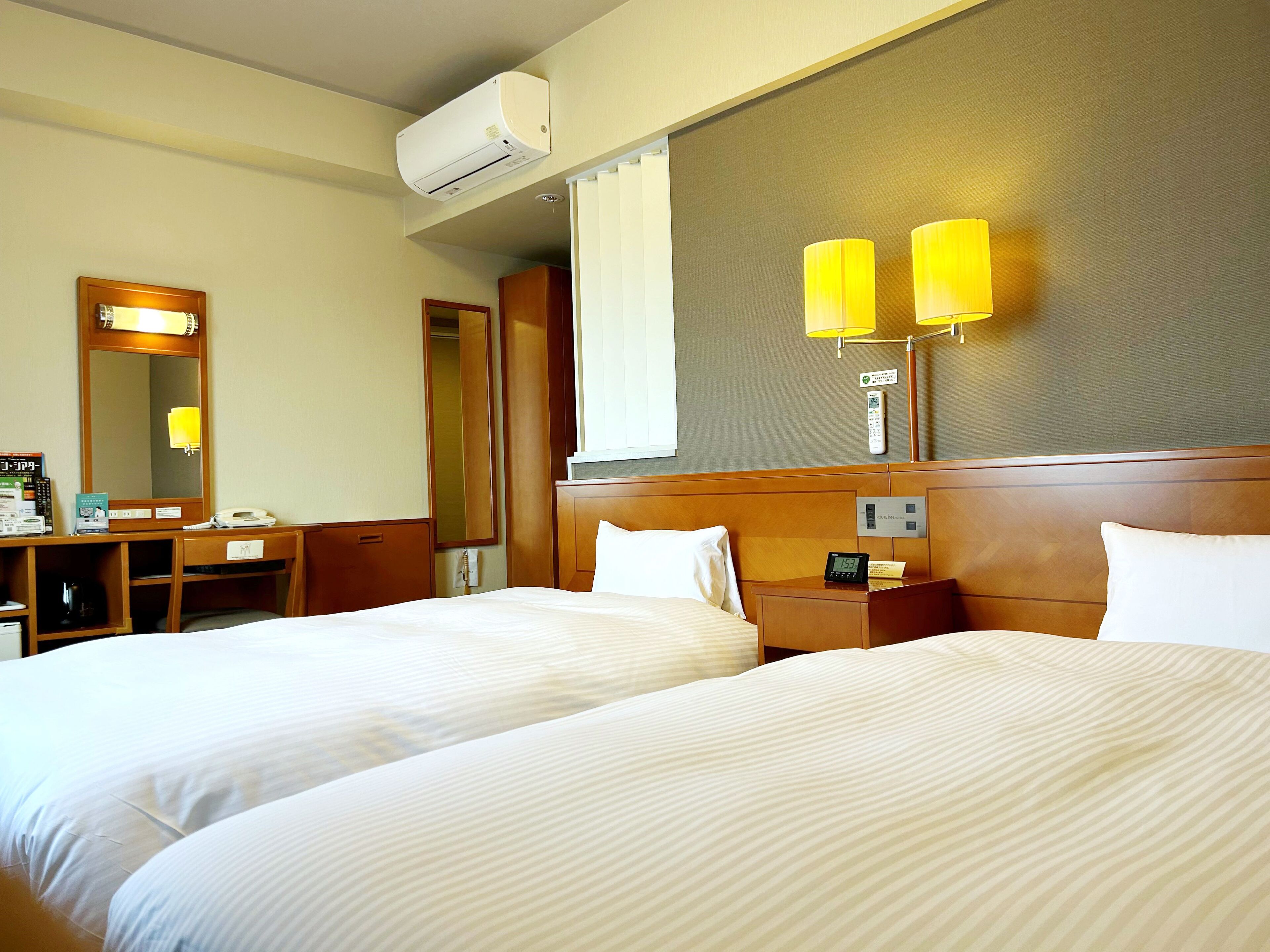 Twin kamer, roken (only heated tobacco allowed) | Verduisterende gordijnen, beddengoed