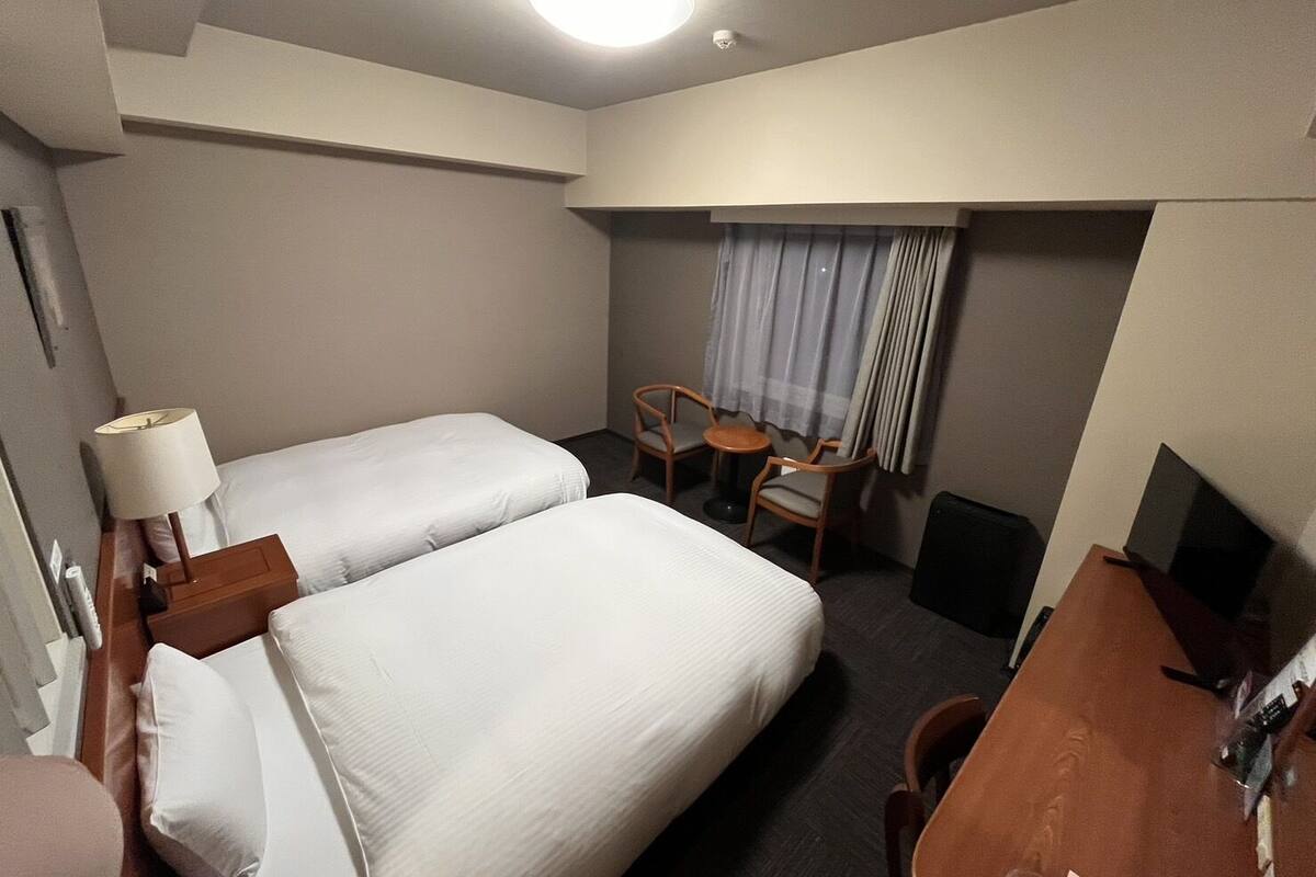 Cortinas opacas y ropa de cama