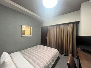 Desk, free WiFi, bed sheets - Hotel Route-Inn Handa Kamezaki (Handa)