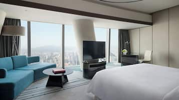 Premium bedding, down duvets, minibar, in-room safe