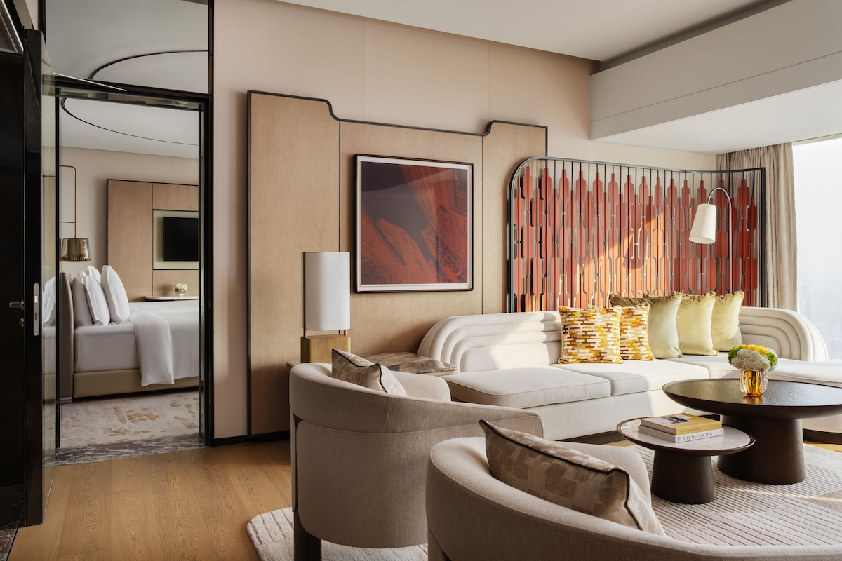 Pearl River View Two Bedroom Suite | Premium bedding, down comforters, minibar, in-room safe