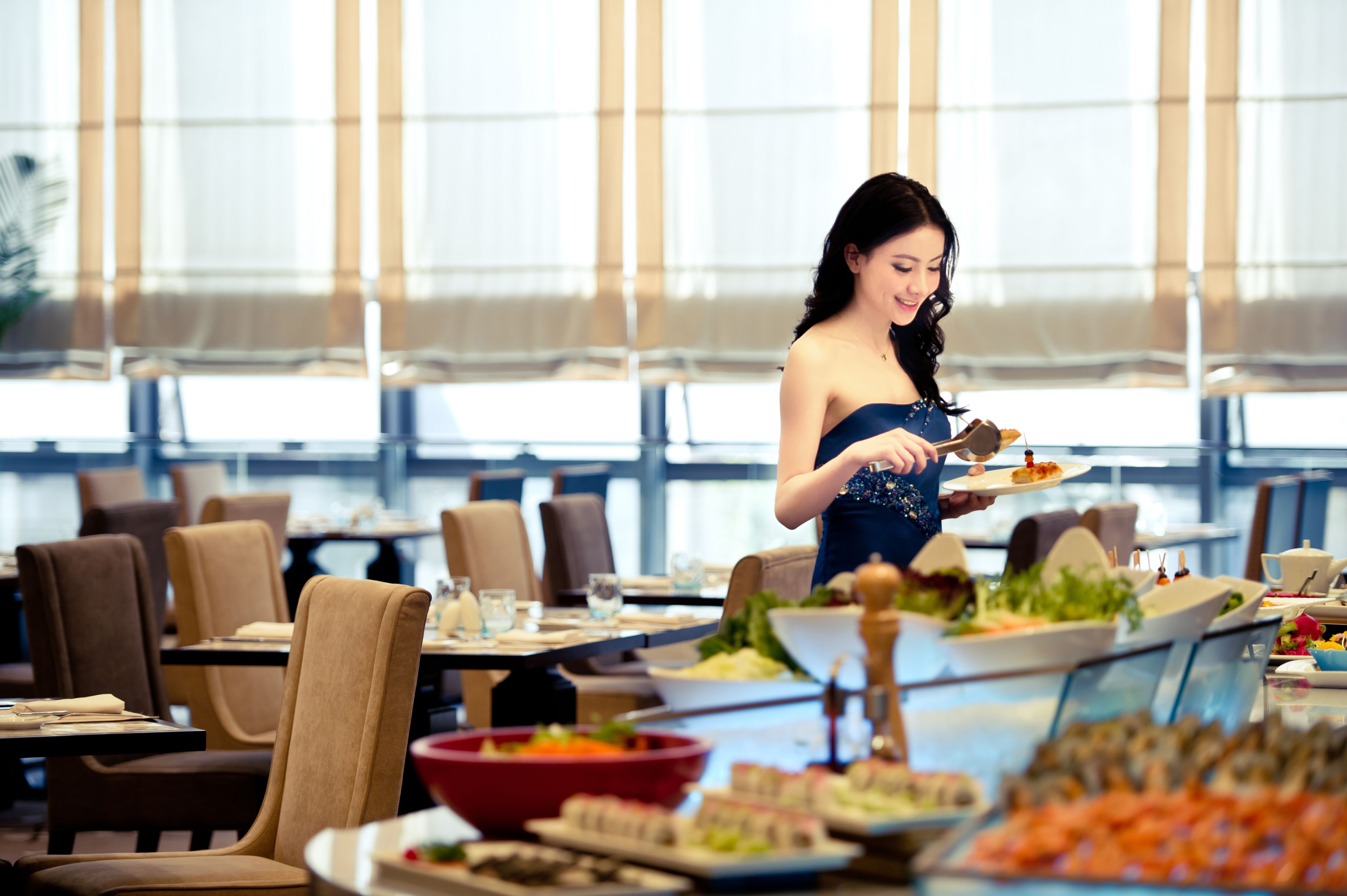 Petit déjeuner buffet servi tous les jours en supplément