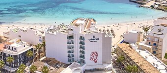 Universal Hotel Perla