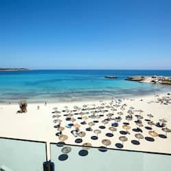 Superior Twin Room, Sea View | Terrace/patio