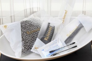 Bureau, rideaux occultants, fer et planche à repasser, Wi-Fi gratuit