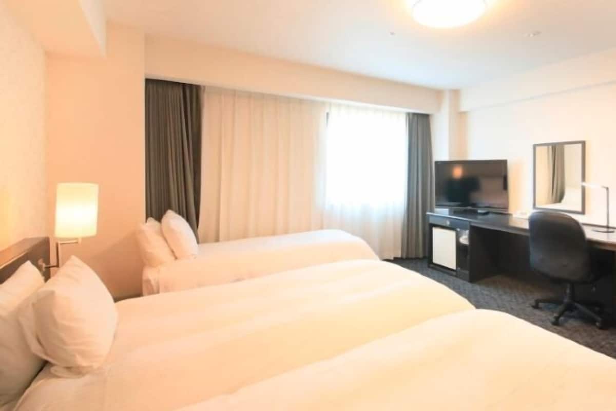 Desk, blackout curtains, iron/ironing board, free WiFi