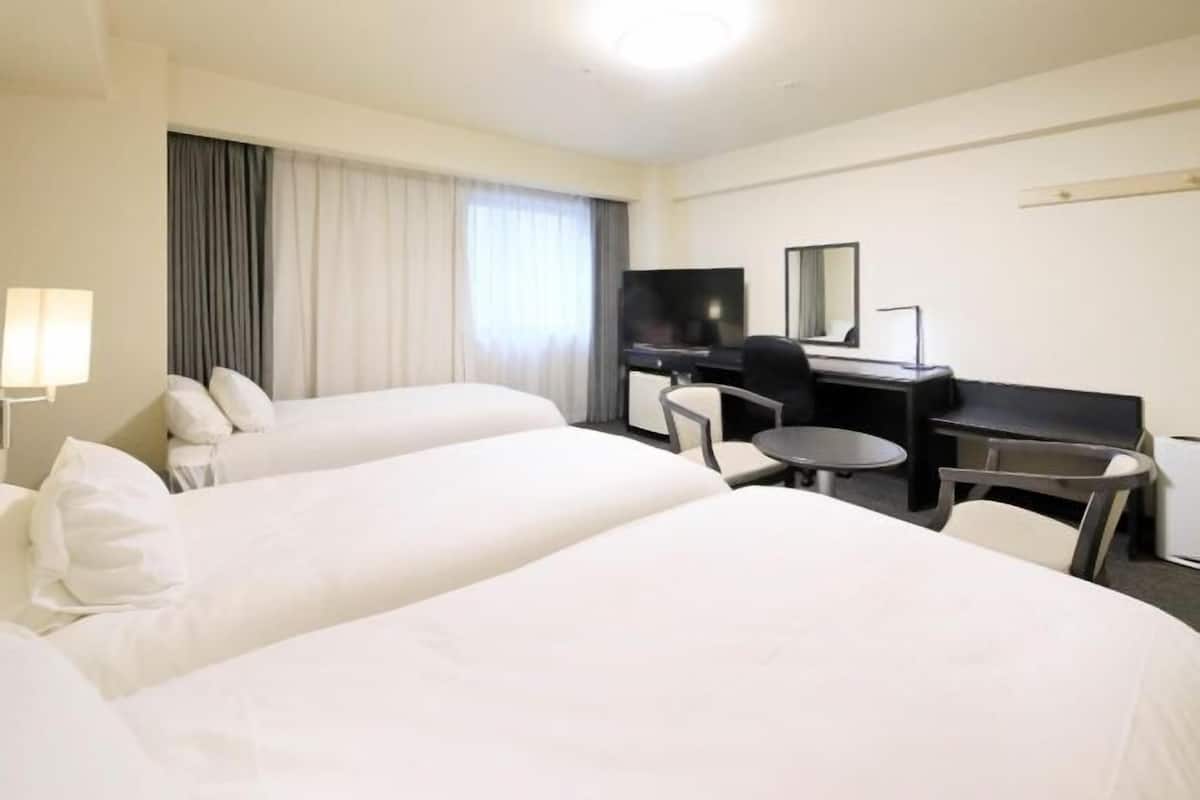 Desk, blackout curtains, iron/ironing board, free WiFi