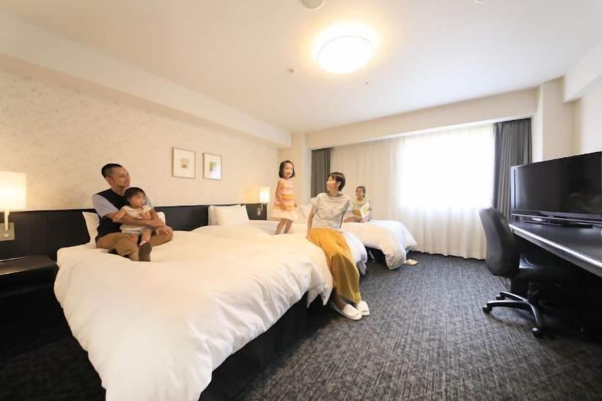 Desk, blackout curtains, iron/ironing board, free WiFi