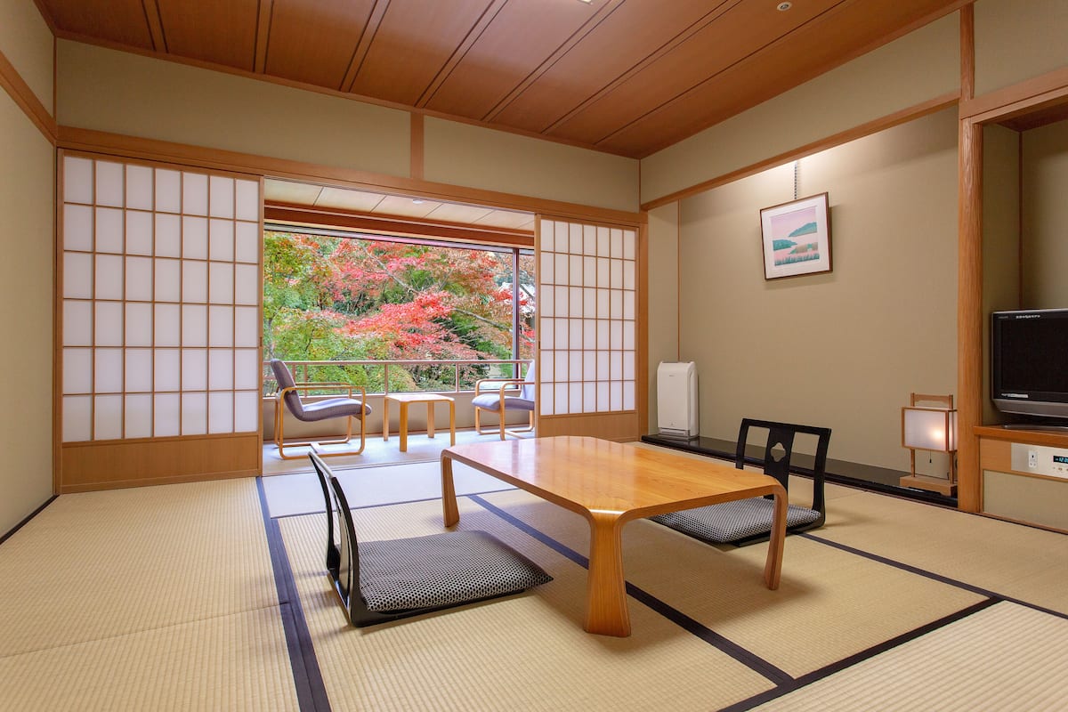 Japanese Style Room | Premium bedding, in-room safe, desk, iron/ironing board