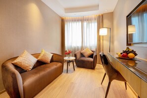 Suite (Some rooms no smoking, closed window)