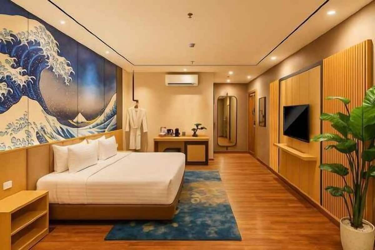 Minibar, coffres-forts dans les chambres, bureau, chambres insonorisées