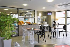 Dining - Nemea Appart’Hotel Toulouse Constellation (Toulouse)