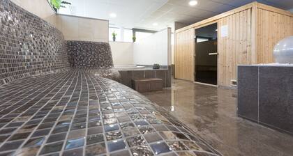 Nemea AppartâHotel Toulouse Constellation