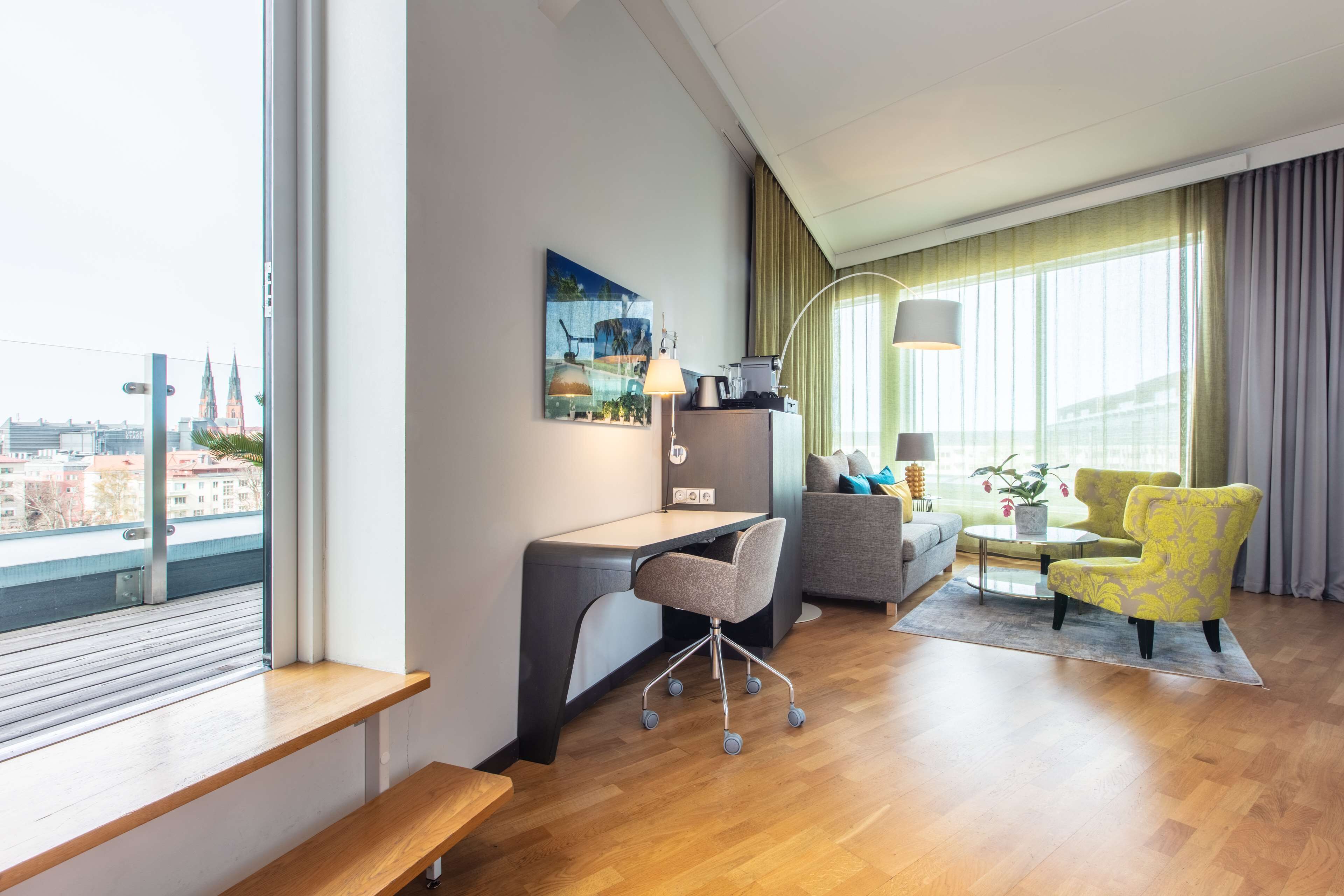 suite, 1 bedroom | 1 bedroom, premium bedding, down duvets, pillow-top beds