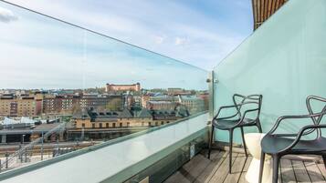 Habitació estàndard, balcó, vistes a la ciutat | Terrassa o pati