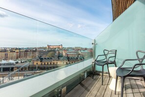 Standard Room, Balcony, City View | Terrace/patio