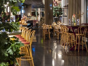 Breakfast, lunch, dinner and brunch served - Radisson Blu Hotel Uppsala (Uppsala)