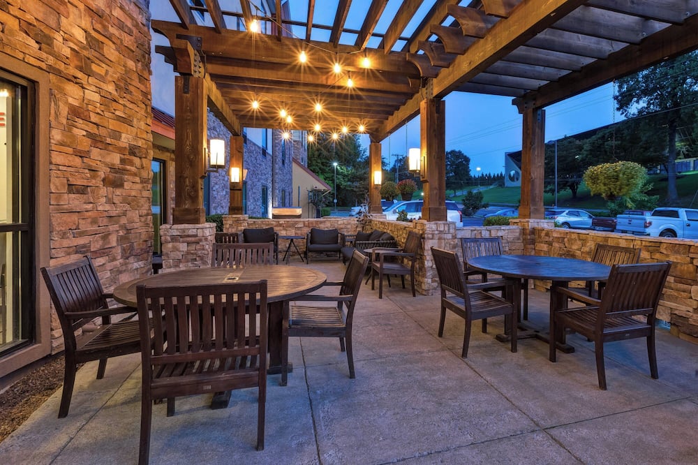 TownePlace Suites by Marriott Nashville Airport