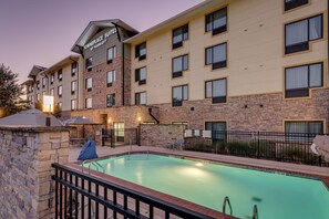 Outdoor pool - TownePlace Suites Monroe (Monroe)