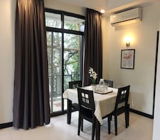 小型套房 | 客房内用餐