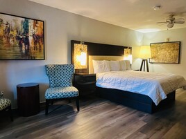 Deluxe Single Room, Non Smoking | Pillowtop beds, desk, iron/ironing board, free WiFi