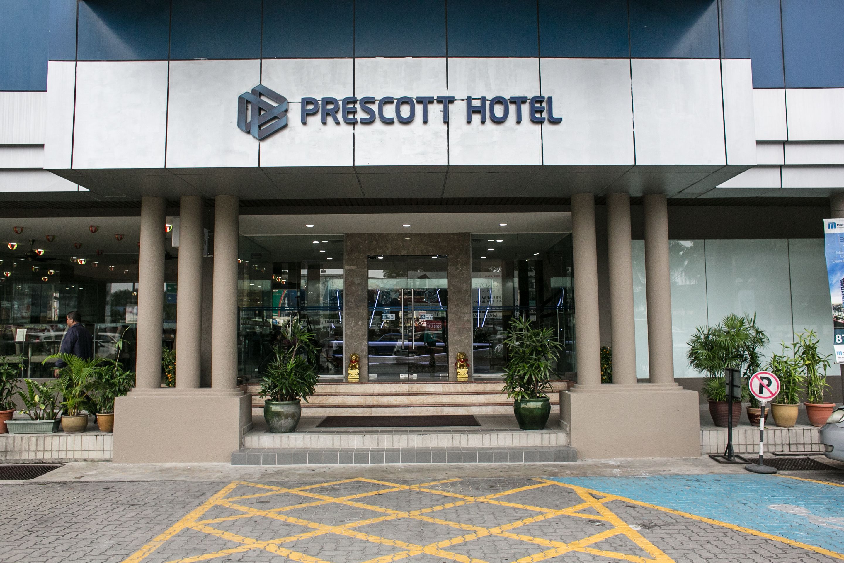 Mặt tiền nơi lưu trú