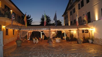 Extérieur