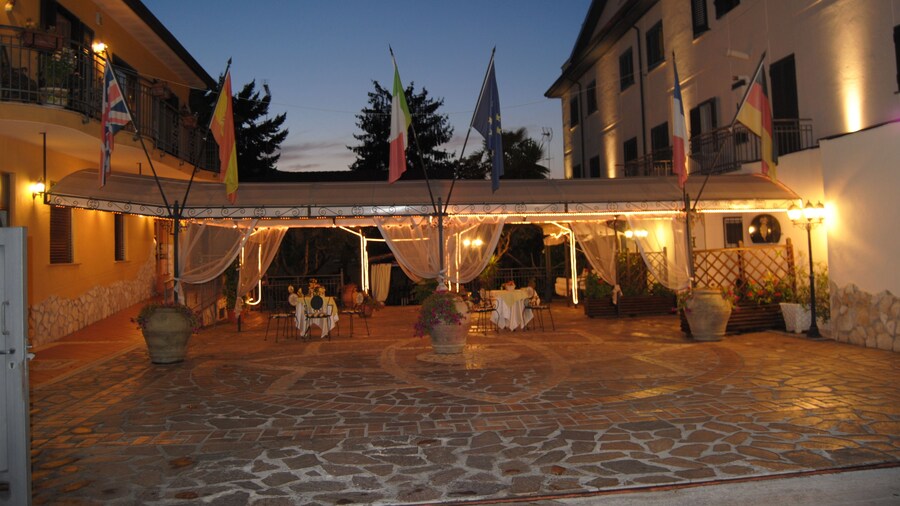 Hotel Nespolo D'Oro