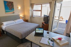 Studio | 2 bedrooms, Egyptian cotton sheets, premium bedding, down comforters