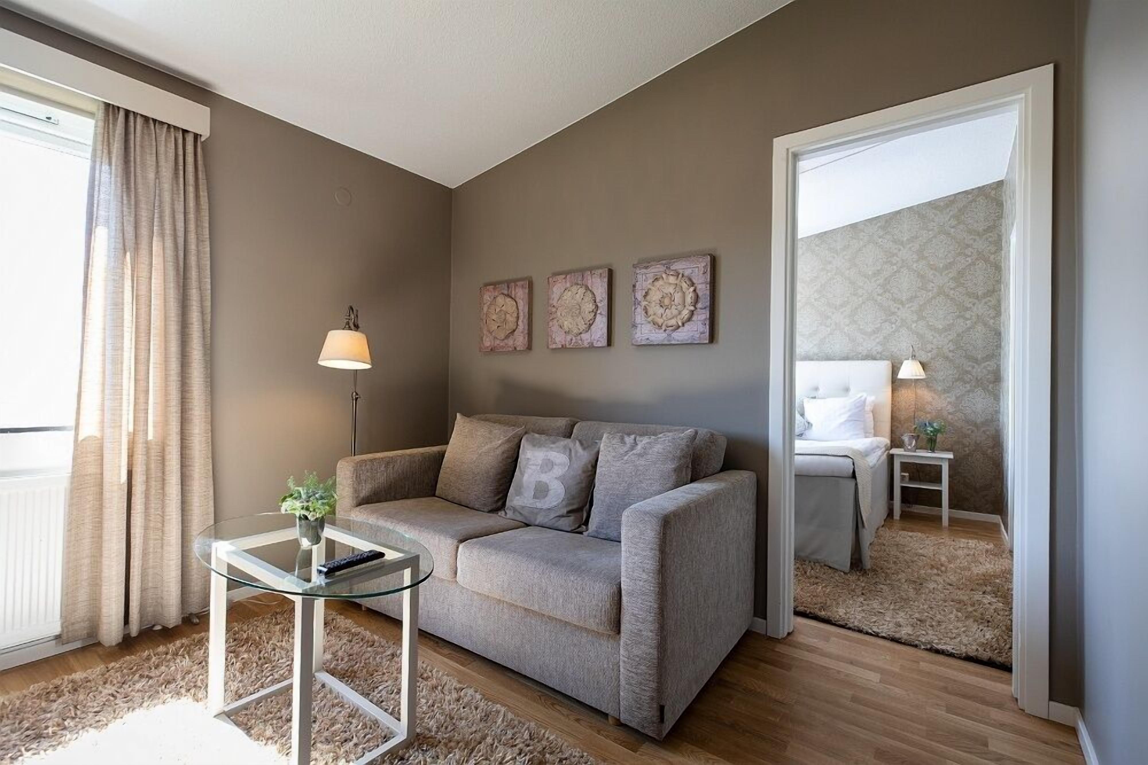 Suíte estúdio júnior | Roupas de cama premium, cofres nos quartos, escrivaninha