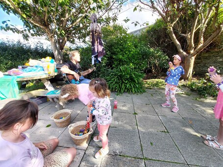 ์ด๋ฆฐ์ด ์ฆ๊ธธ๊ฑฐ๋ฆฌ