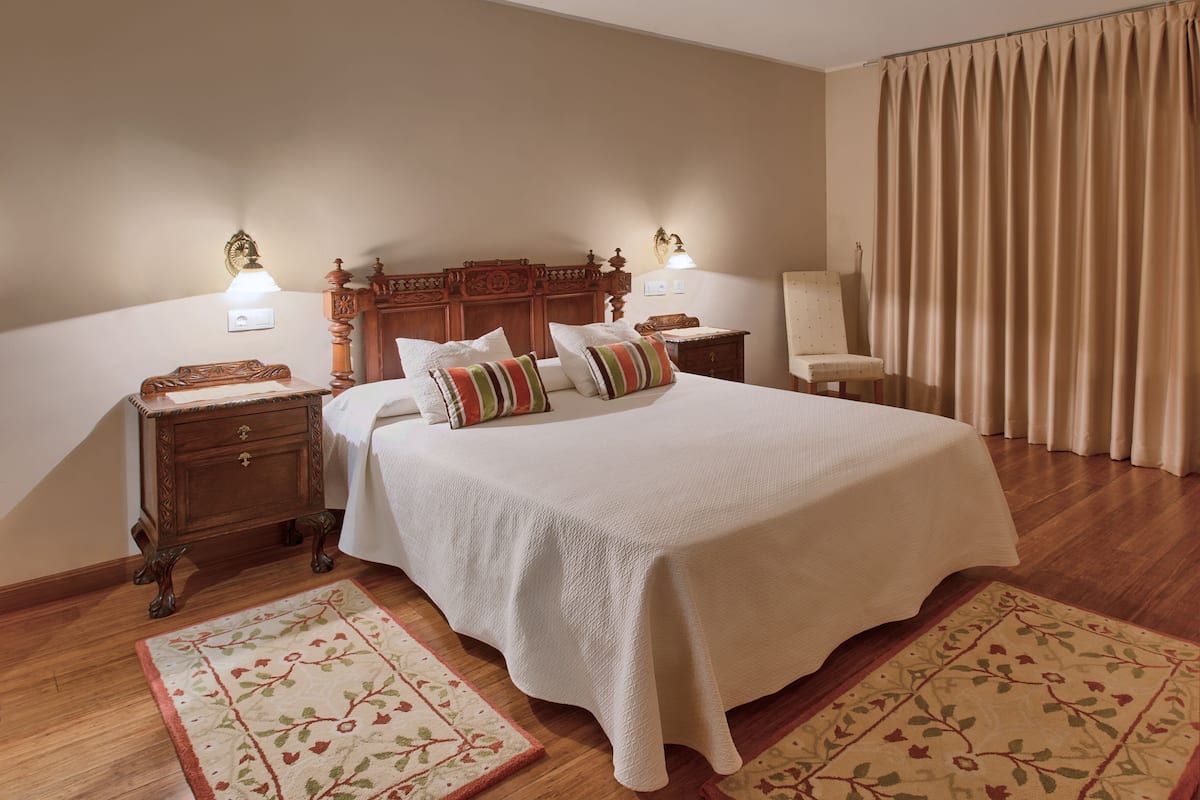 In-room safe, desk, blackout drapes, iron/ironing board