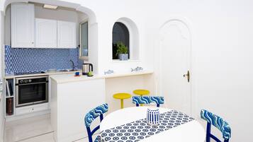 Exclusive Condo | Private kitchen