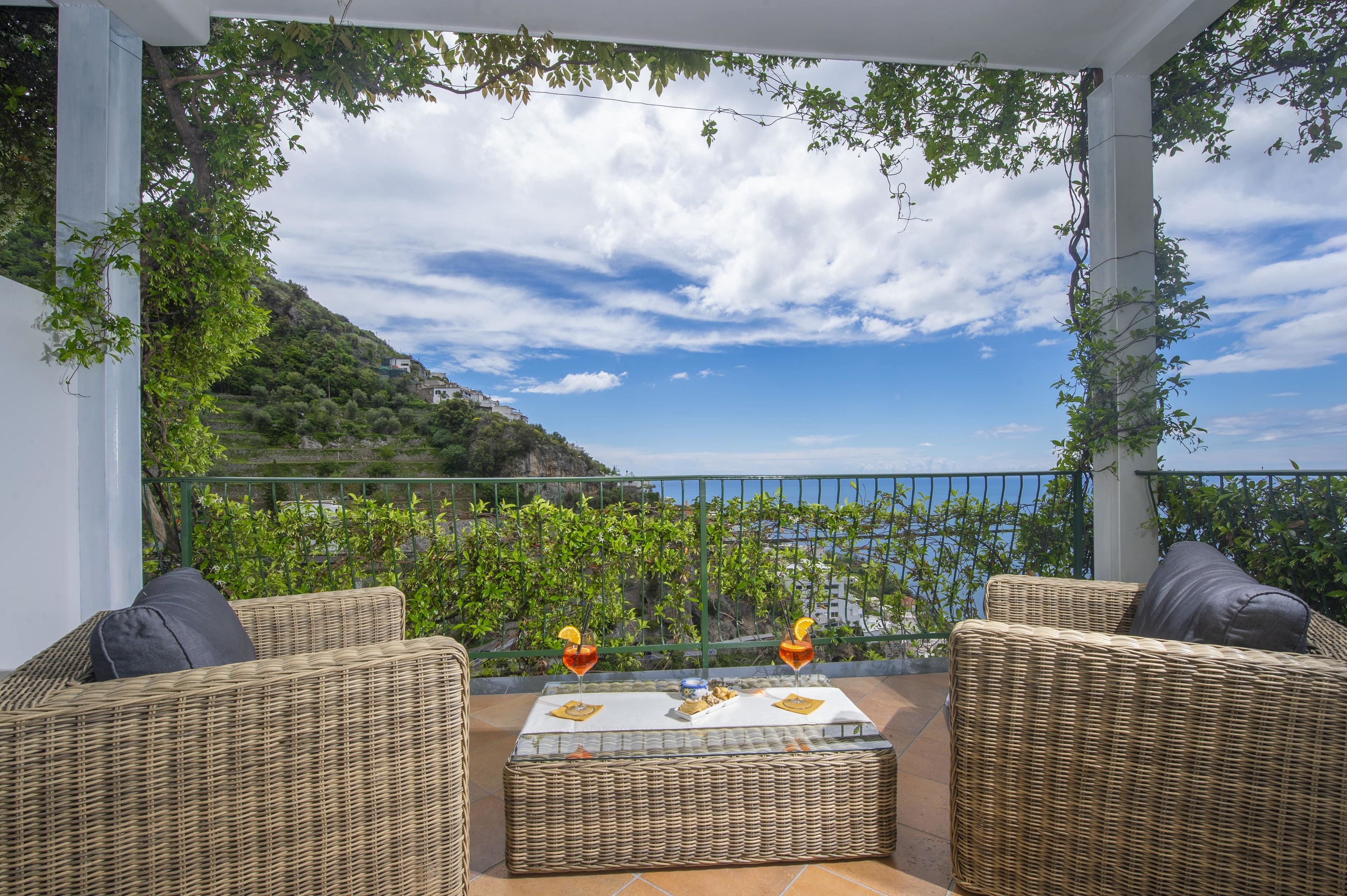 deluxe double room, sea view | view from room