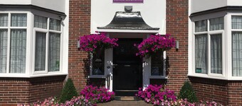 Clover Spa and Hotel