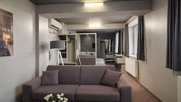 Standard Suite, 1 Double Bed with Sofa bed | In-room safe, desk, iron/ironing board, free WiFi