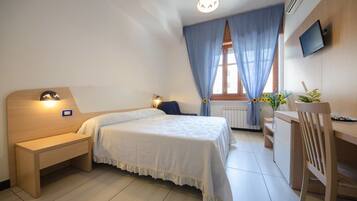 Superior Double Room | Desk, rollaway beds, free WiFi