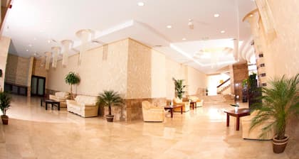 Grand Hotel