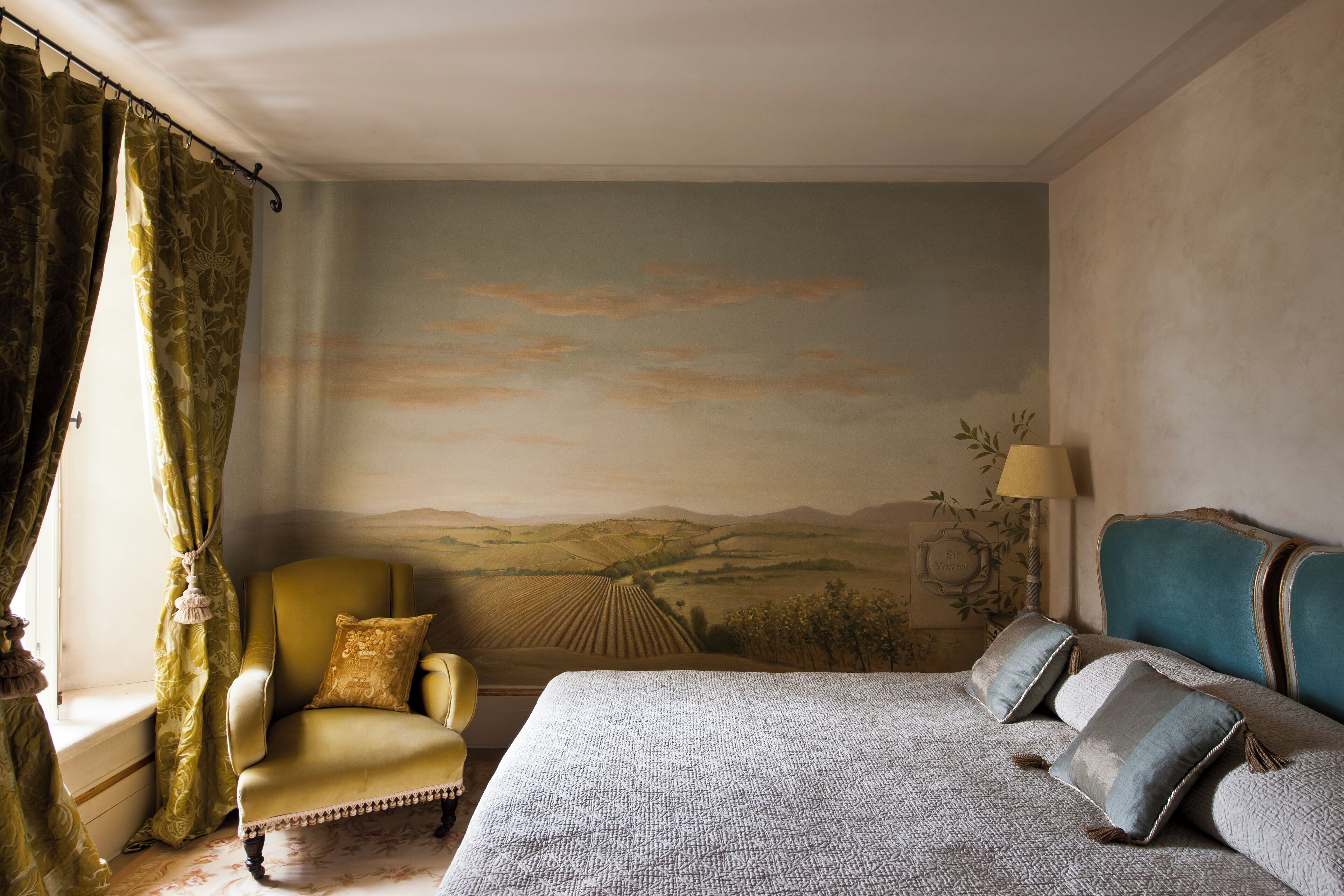 豪華客房 (Sir Vincent) | 高級寢具、羽絨被、迷你吧、客房內保險箱