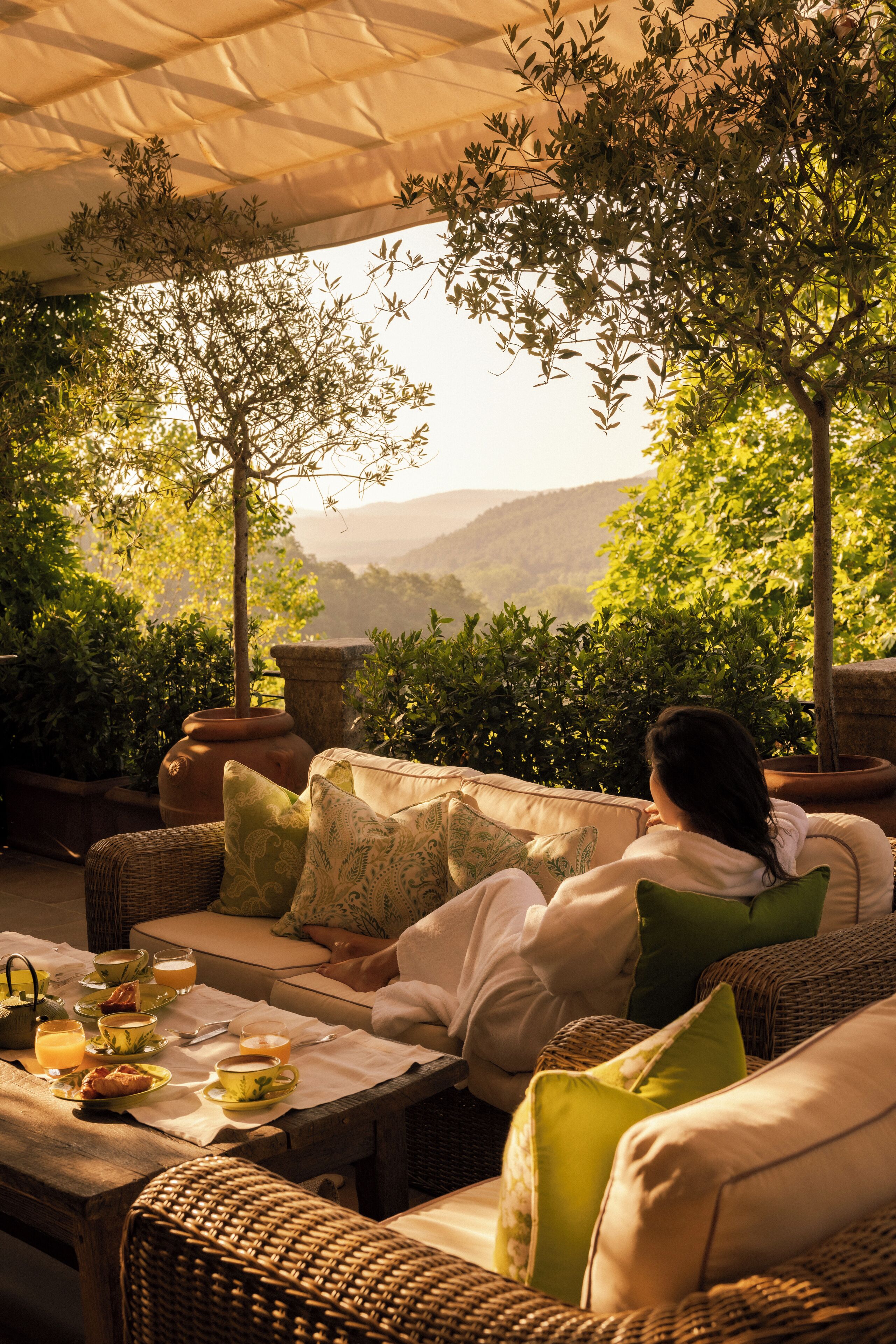 Suite Grand, lato giardino (Santo Pietro) | Biancheria da letto di alta qualità, copriletto in piuma, minibar