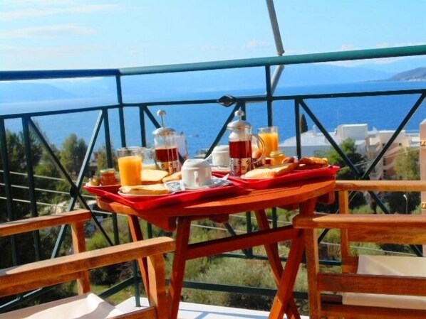 Classic Studio, Balcony, Sea Facing | Terrace/patio