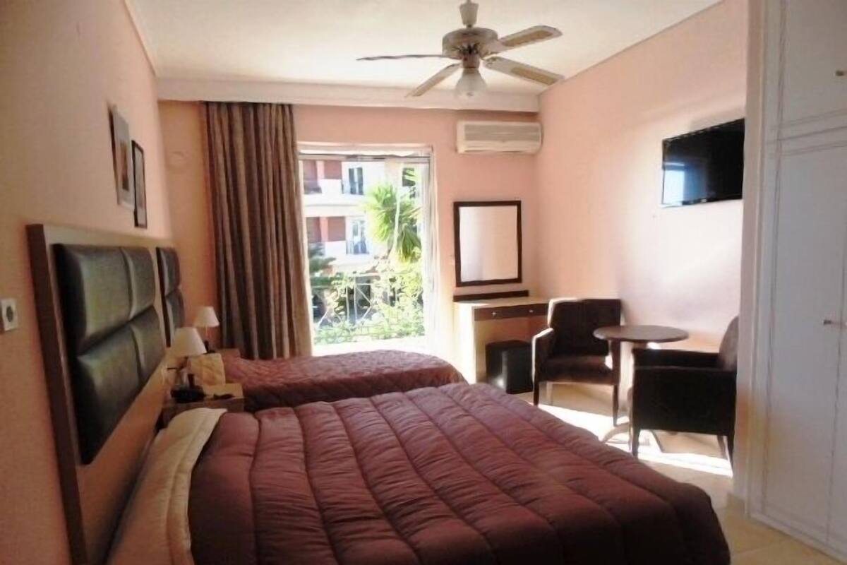 Eenvoudige studio, uitzicht op stad, in toren | Lakens van Egyptisch katoen, luxe beddengoed